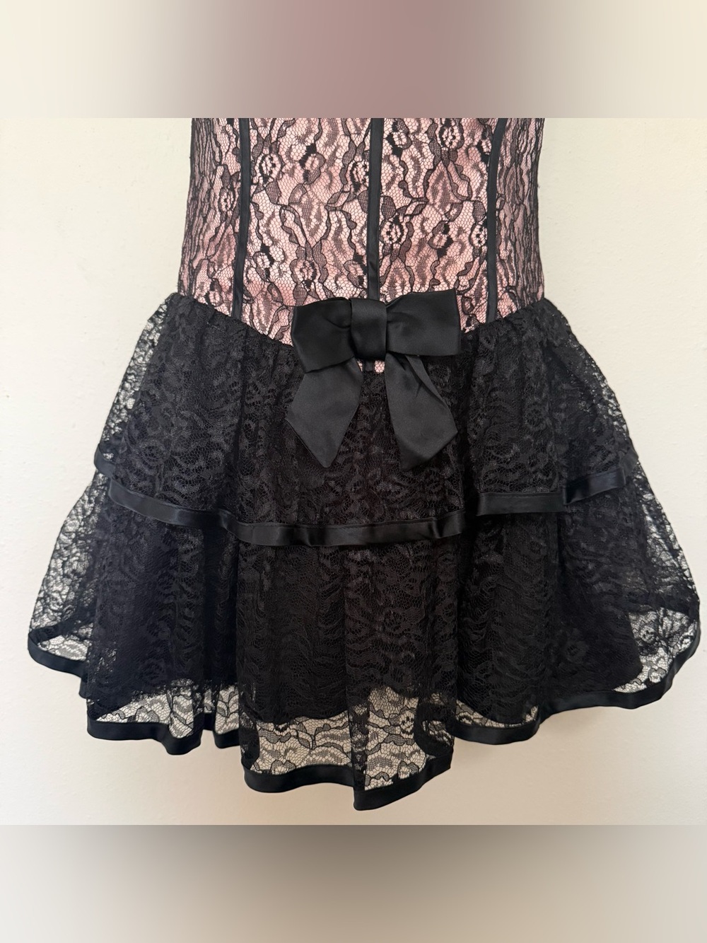 Betsey Johnson Vintage Lace Strapless Peplum Bow Mini Dress Corset Bustier Sz8 - Picture 3 of 10